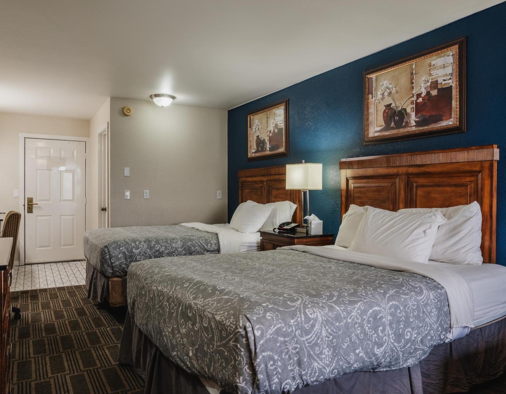 Water Front Inn بورت تاونسند المظهر الخارجي الصورة