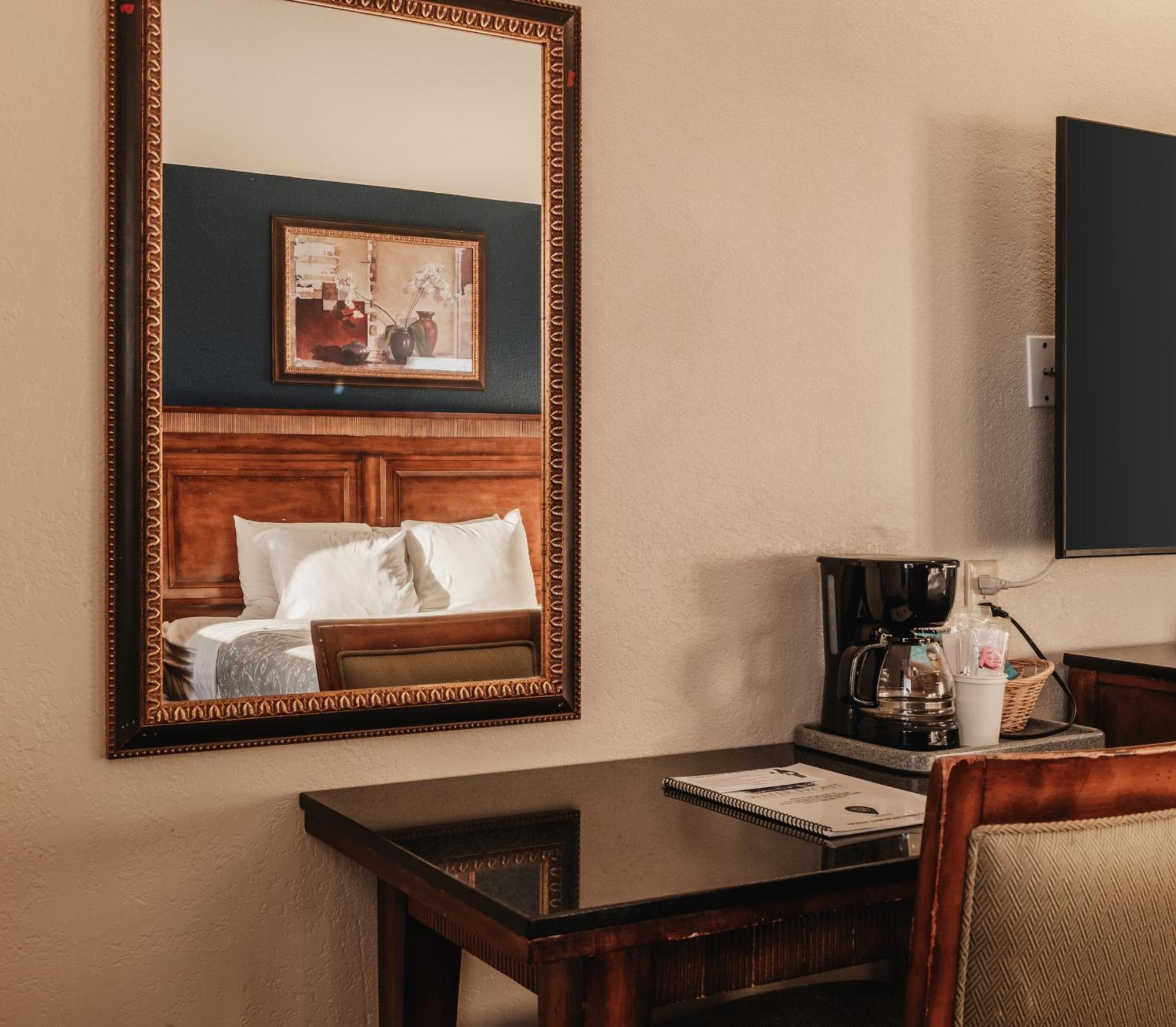 Water Front Inn بورت تاونسند المظهر الخارجي الصورة